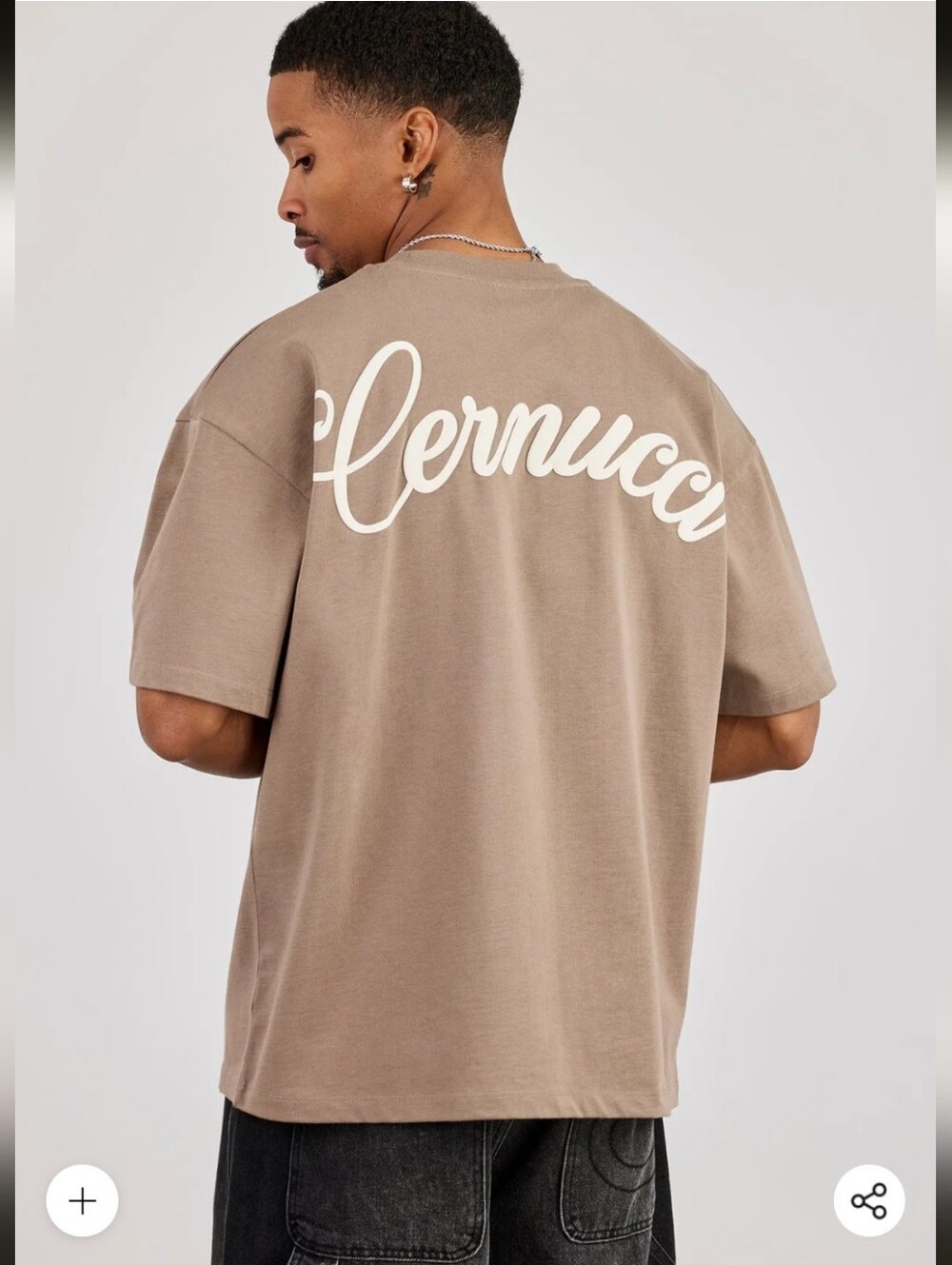 Cernucci Oversized Contrast Logo T-Shirt- M